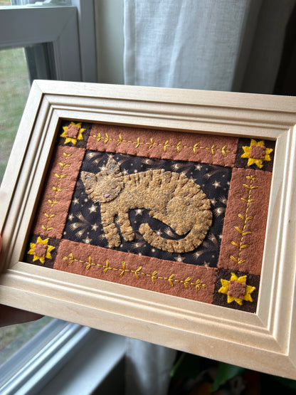 Tabby Sleepy Kitty - Framed Felt Sleepy Kitty