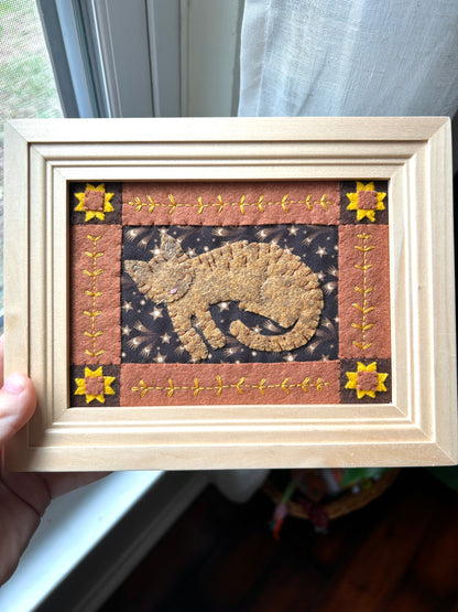 Tabby Sleepy Kitty - Framed Felt Sleepy Kitty